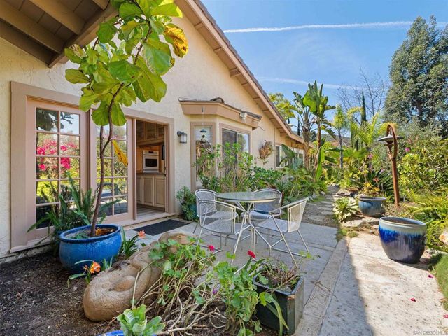 352 Calle Bonita, Escondido, CA 92029