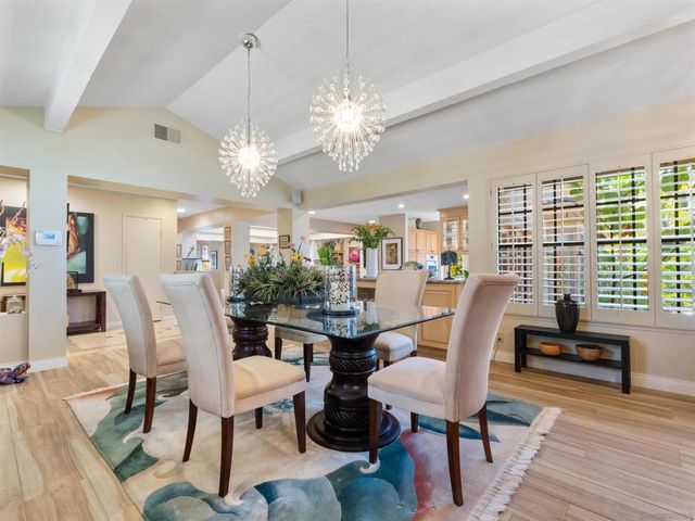 352 Calle Bonita, Escondido, CA 92029