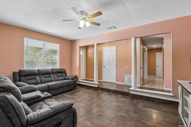 2323 Townbreeze, San Antonio, TX 78238