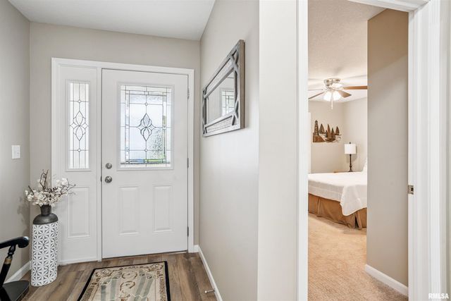 2037 VILLA PINES Circle, Carbon Cliff, IL 61239