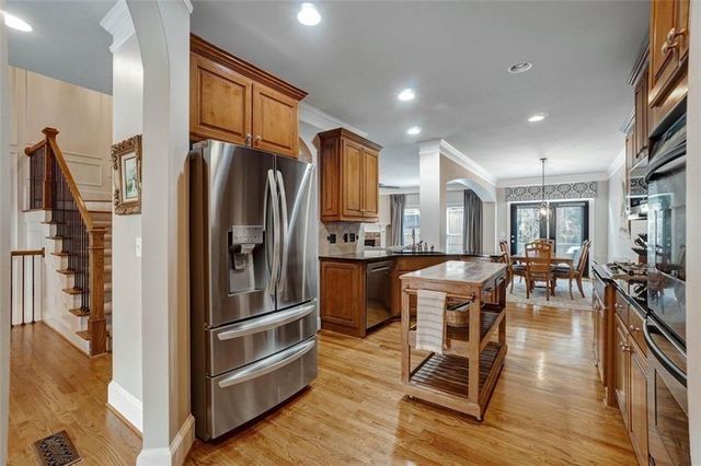 10755 Arlington Point, Johns Creek, GA 30022