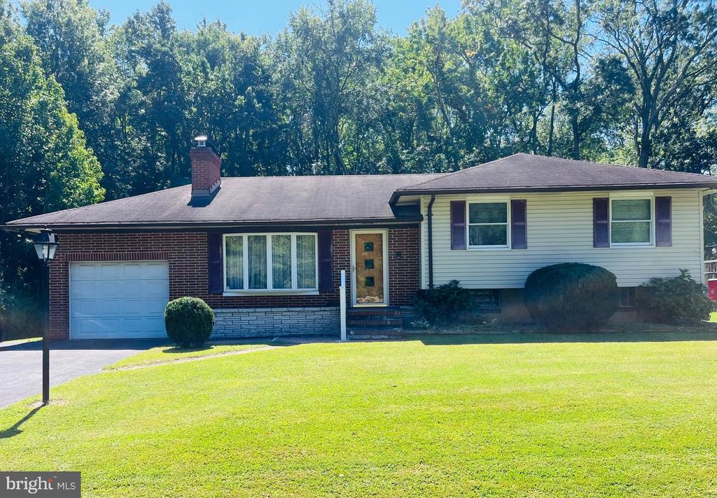 1709 TURKEY POINT RD, Baltimore, MD 21221