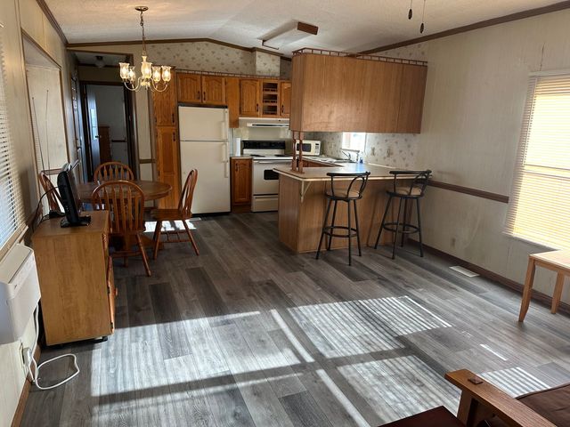 8800 S Harlem Avenue 1127, Bridgeview, IL 60455