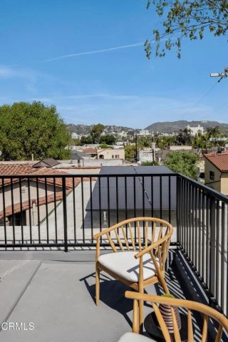 508 N Sycamore Avenue 1/2, Los Angeles, CA 90036