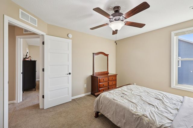 16868 Reeder Ridge, Eden Prairie, MN 55347