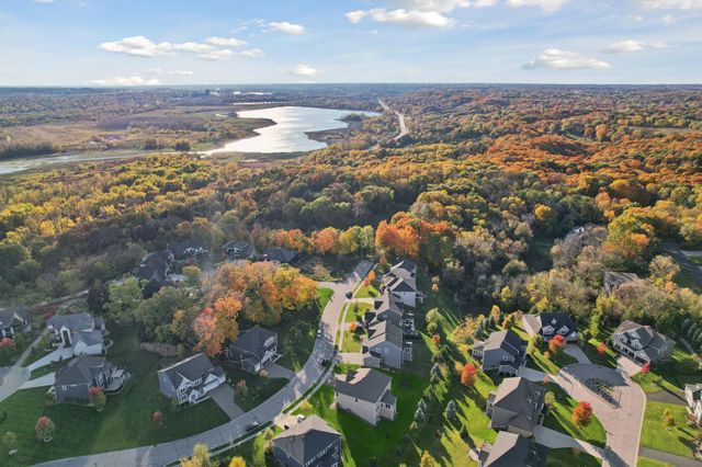 16868 Reeder Ridge, Eden Prairie, MN 55347