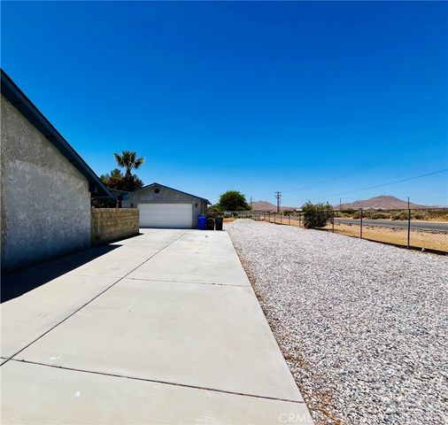 16830 Ocotilla Road, Apple Valley, CA 92307