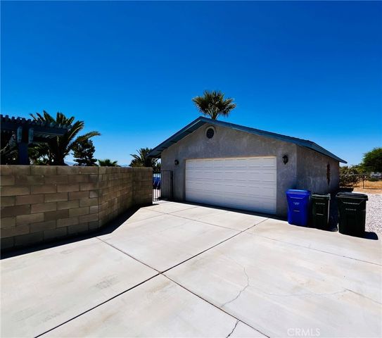 16830 Ocotilla Road, Apple Valley, CA 92307