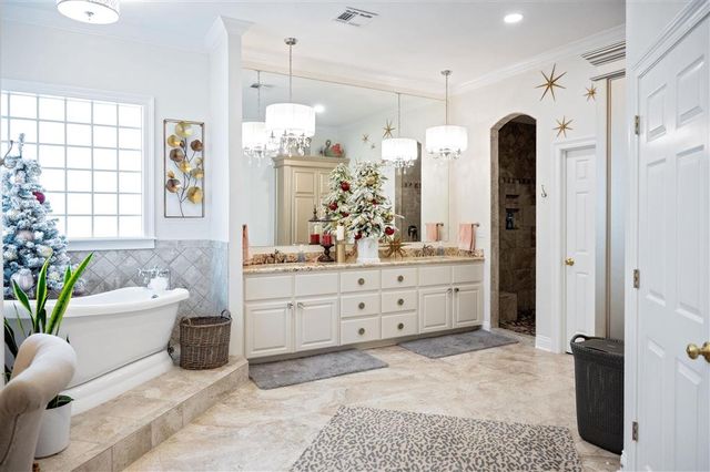 4117 Maid Stone Dr Drive, Lake Charles, LA 70605