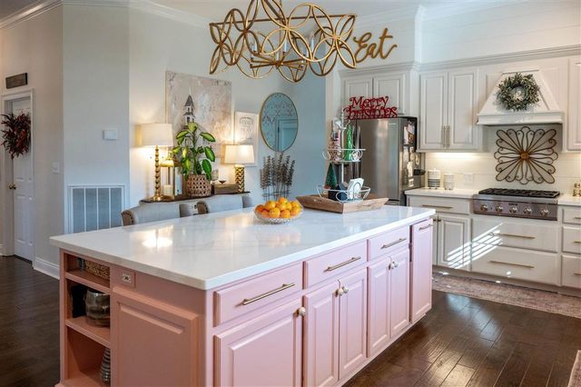 4117 Maid Stone Dr Drive, Lake Charles, LA 70605