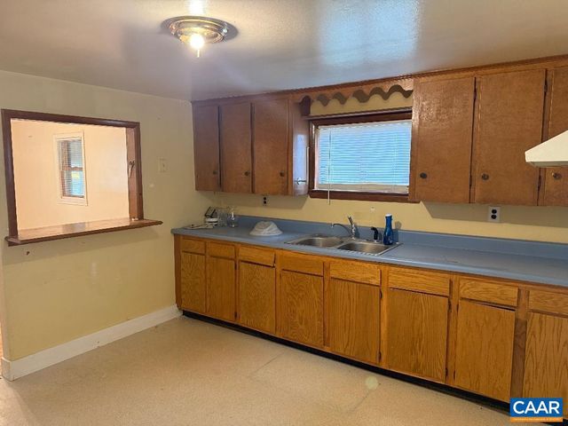 509 SOUTH MAIN ST, Gordonsville, VA 22942