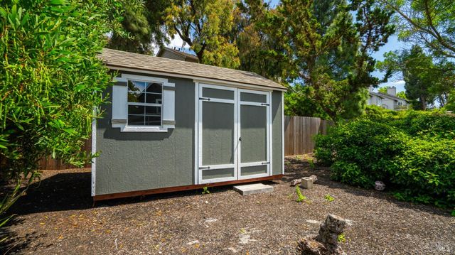 1794 Ellie Ct, Benicia, CA 94510