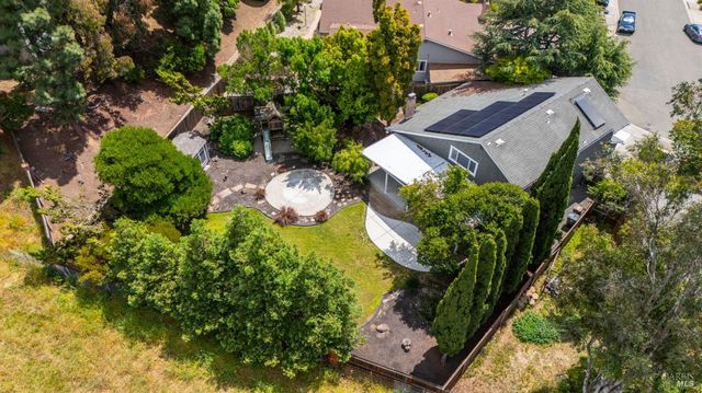 1794 Ellie Ct, Benicia, CA 94510