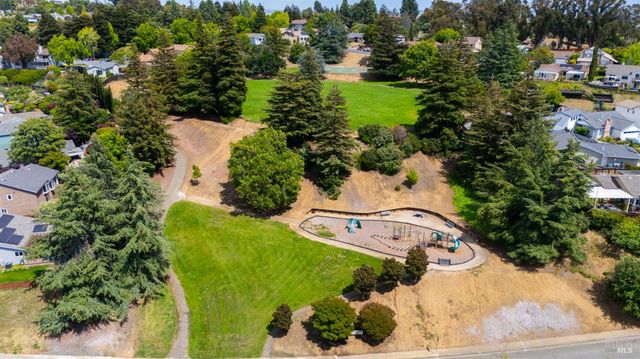1794 Ellie Ct, Benicia, CA 94510