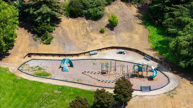 1794 Ellie Ct, Benicia, CA 94510