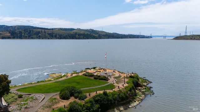 1794 Ellie Ct, Benicia, CA 94510