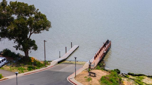 1794 Ellie Ct, Benicia, CA 94510