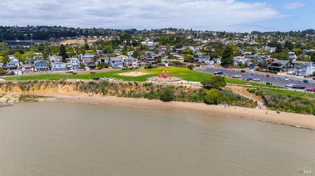 1794 Ellie Ct, Benicia, CA 94510