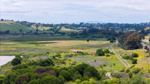 1794 Ellie Ct, Benicia, CA 94510
