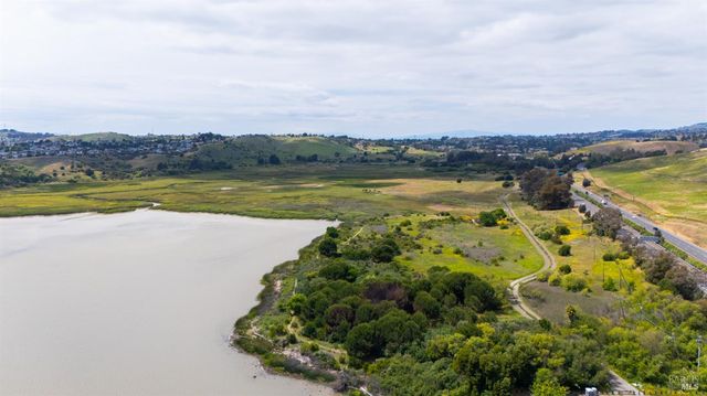 1794 Ellie Ct, Benicia, CA 94510