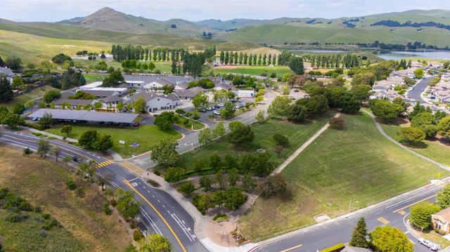 1794 Ellie Ct, Benicia, CA 94510