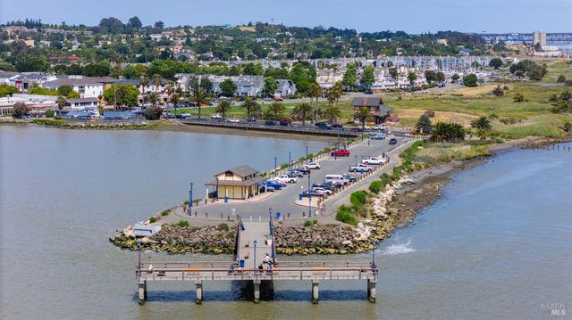 1794 Ellie Ct, Benicia, CA 94510