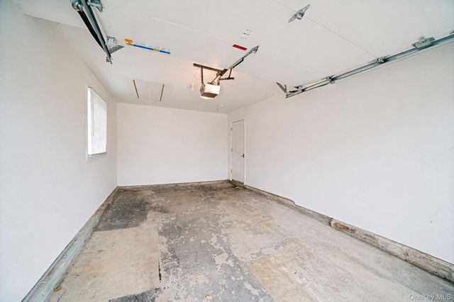 2679 Heather Avenue, Medford, NY 11763