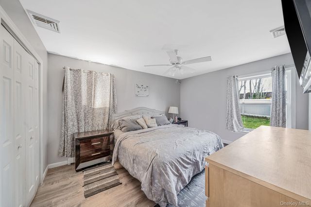 2679 Heather Avenue, Medford, NY 11763