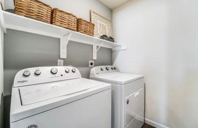 406 Kinglet Drive, Conroe, TX 77378