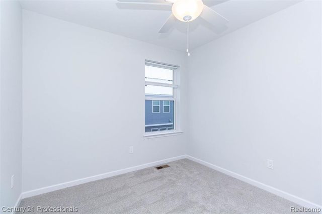 4849 Parkside Lane, Troy, MI 48085