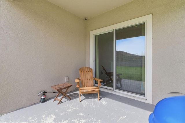 9014 FORGE BREEZE LOOP, Wesley Chapel, FL 33545