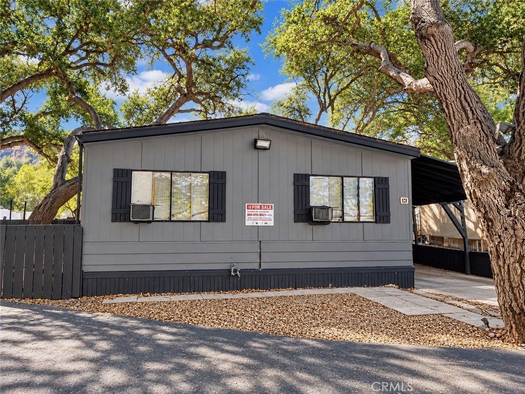 23500 The Old Road 19, Newhall, CA 91321 — exterior