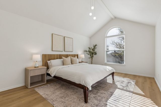 913 Azalia Drive, Lewisville, TX 75067