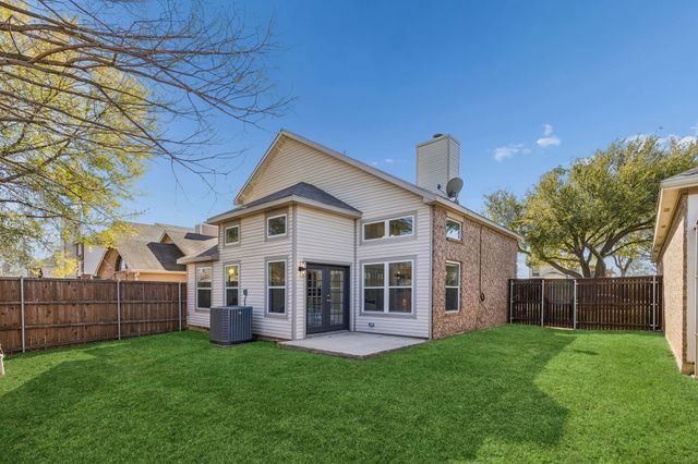 913 Azalia Drive, Lewisville, TX 75067