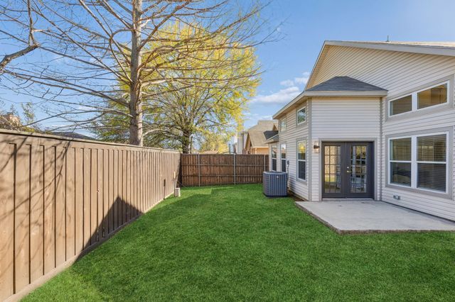 913 Azalia Drive, Lewisville, TX 75067