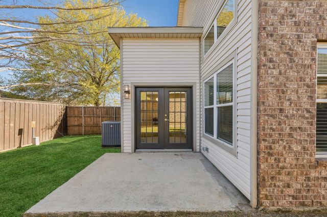 913 Azalia Drive, Lewisville, TX 75067