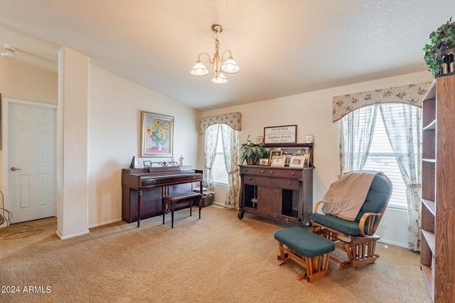 17538 N STONEBLUFF Road, Maricopa, AZ 85139