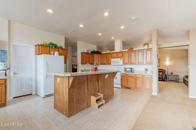 17538 N STONEBLUFF Road, Maricopa, AZ 85139