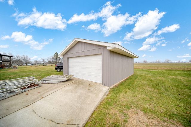 14581 Glenbeigh Lane, Cement City, MI 49233
