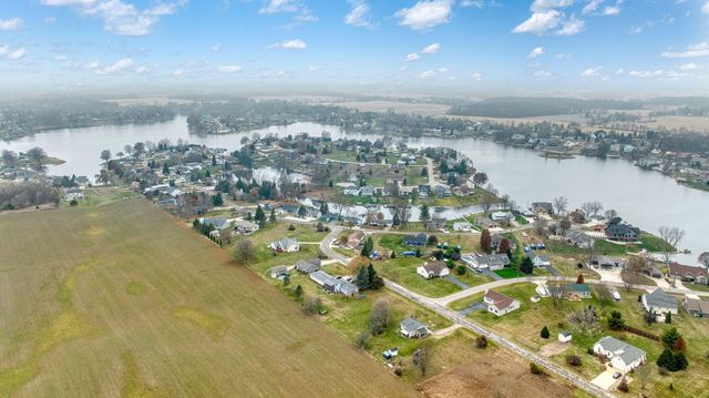 14581 Glenbeigh Lane, Cement City, MI 49233