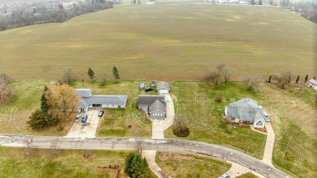 14581 Glenbeigh Lane, Cement City, MI 49233