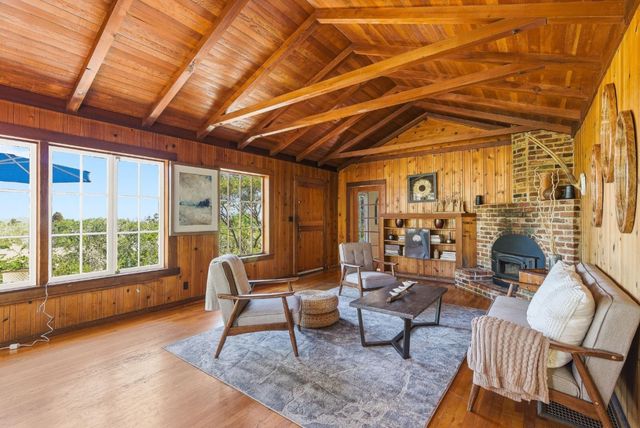 1520 Escalona Drive, Santa Cruz, CA 95060