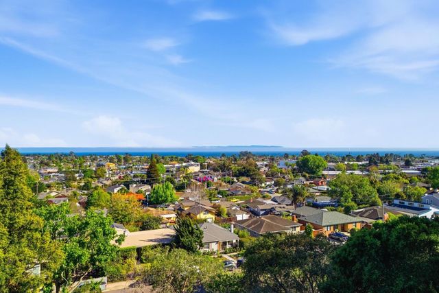 1520 Escalona Drive, Santa Cruz, CA 95060
