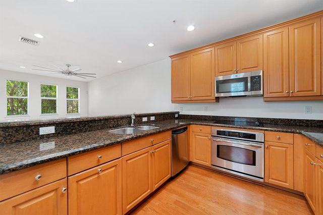 1002 E Heritage Club Circle, Delray Beach, FL 33483