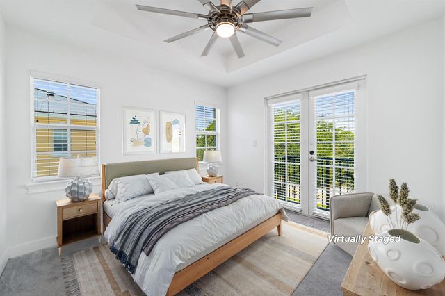 1002 E Heritage Club Circle, Delray Beach, FL 33483