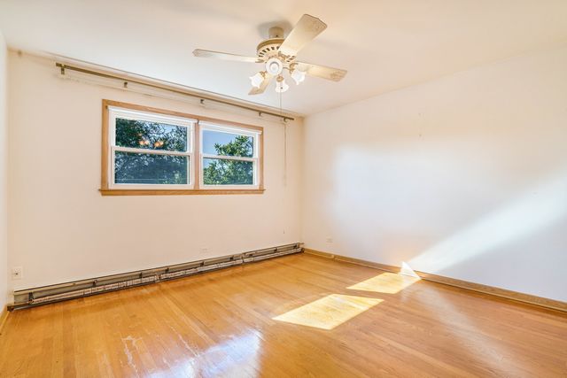 10036 S Kolin Avenue, Oak Lawn, IL 60453