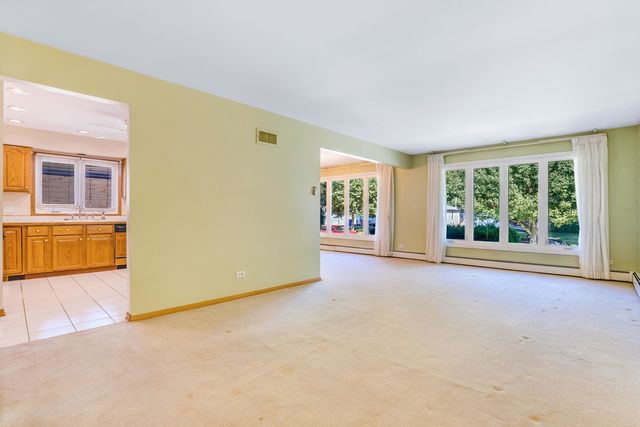 10036 S Kolin Avenue, Oak Lawn, IL 60453