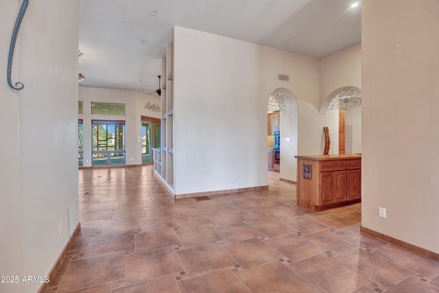 10517 E EVERGREEN Street, Mesa, AZ 85207