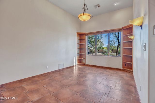 10517 E EVERGREEN Street, Mesa, AZ 85207