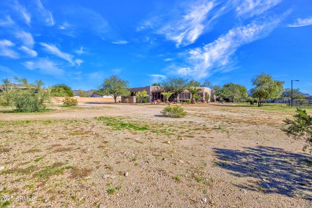 10517 E EVERGREEN Street, Mesa, AZ 85207